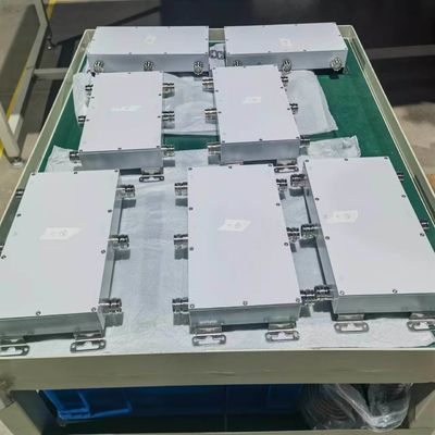 698-4000MHz 3X3 ハイブリッド コンビナー 低ピム -153dbc 3 in 3 アウト ハイブリッド カップラー Ibs Das
