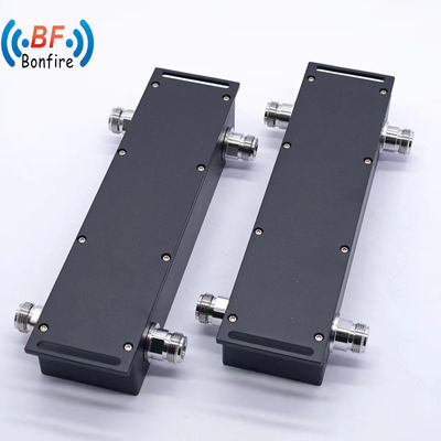 698-4000MHz RFハイブリッドカップラー 2X2ハイブリッドコンビナー N /4.3-10 /DIN IBs/Das用のコネクタ
