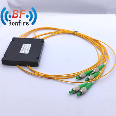 1*4 シングルモード PLC スプリッター 0.500kg パッケージサイズ 25.00cm * 20.00cm * 10.00cm