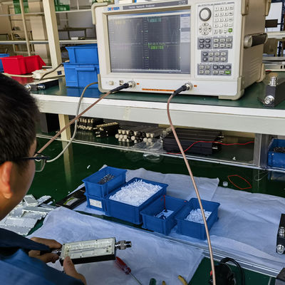 698-4000MHz DIN-F 空気方向コップラー 3dB 5dB 6dB 7dB 様々な用途用
