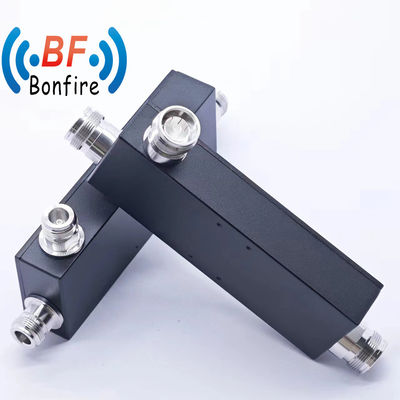 4.3-10 F RFコネクタ 3dB 空気反応方向結合器 617-4000MHz 小サイズ