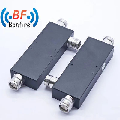 4.3-10 F RFコネクタ 3dB 空気反応方向結合器 617-4000MHz 小サイズ