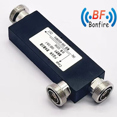 300W RF コアシアル空洞方向性カップラー 700-3800MHz パワーカップラー 高耐久性