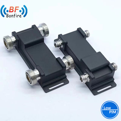 617-3800MHz N-女性 200W 2 in 2 out 3dB ハイブリッドカップラー コンビナー IBs DIN-F/4.3-10-F