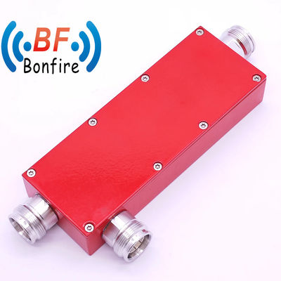 20W N 女性双方向カップラー 1.5GHz-4.5GHz周波数 カスタマイズされた色