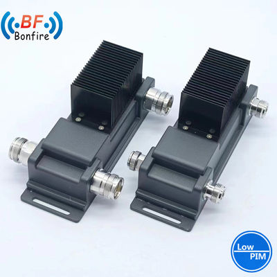 2X2ハイブリッドコンビナー DIN-F/4.3-10-F/N-FインターフェースとPIM -160dbc 617-3800MHz