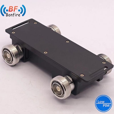 カスタマイズされた698-3800MHz 2X2 RFハイブリッドコンビナー ローピム -155dbc 2 in 2 out RF カップラー RF