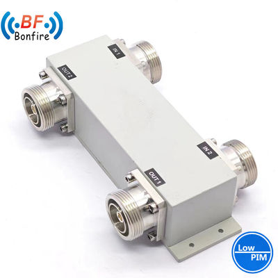 698-3800MHz 室内/室外 IP65 対応の2方向 RF ハイブリッド コンビナー/ハイブリッド カップラー