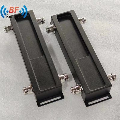 698-3800MHz RF ハイブリッドカップラー 2X2 ハイブリッド コンビナー N 4.3-10 DIN 信号用コネクタ