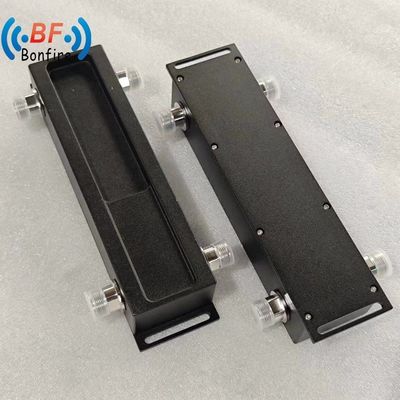 2イン 2アウト コンビナー N-女性 RF 低ピム 698-3800MHz パッケージ 総重量 2,000kg