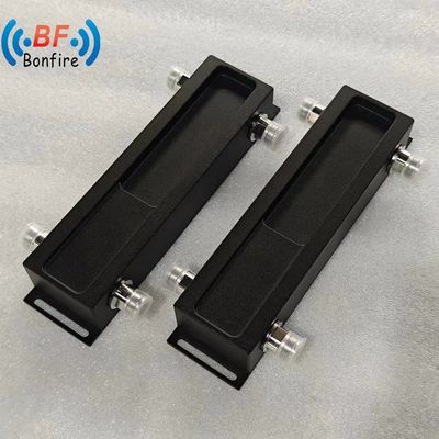 2 in 2 out RFハイブリッドコンビナー 周波数698-3800MHz N 女性コネクタ 50W 入力電力