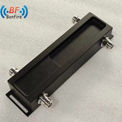 2 in 2 out 698-3800MHz Low Vswr RF ハイブリッド コンビナー 4.3-10-F/DIN-F/N-F インターフェース