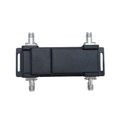 パッケージ 総重量 1,000kg ハイブリッド コンビナー 2 in 2 698-4000MHz Nex10 5G DAS/IBS