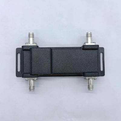 パッケージ 総重量 1,000kg ハイブリッド コンビナー 2 in 2 698-4000MHz Nex10 5G DAS/IBS