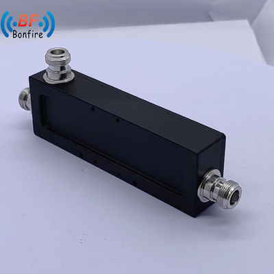 698-2700MHz 8dB RF カップラー DAS/IBS パッケージ サイズ 10.00cm * 20.00cm * 10.00cm