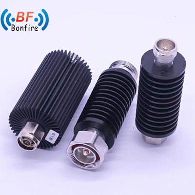 ブラックDC-3800MHzマイクロ波通信 RFコアシアルアテンチュエータ 調整可能なアテンチュエータ