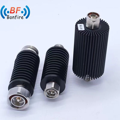 SMA 男性から女性 コーアキシアル RF Attenuator DC-3800MHz 50W 恒定 Attenuator 精度