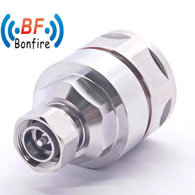 DC-6 GHz 200 W N 女性コネクタ 7/8 柔軟ケーブル 500 サイクル以上 耐久性