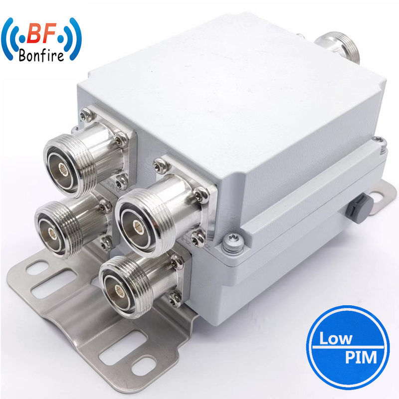 低ピム RF ダブルバンド コンビナー 690-960/1710-1920MHz 2,620kg パッケージ総重量