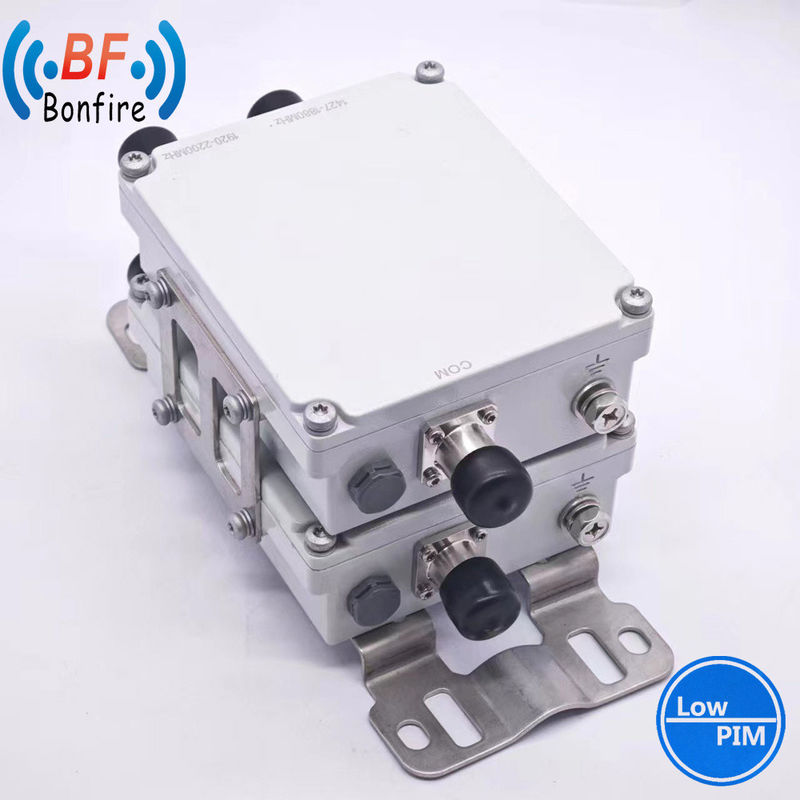 HLQ-XXXXX UHF 2300-2400 2500-2700MHz RFホイットデュプレクサー N 女性型低ピムコンビナー