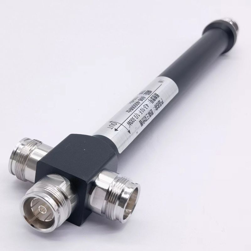 GFQ-0740-X7701 ウルトラワイドバンド 2/3/4 Way Low Pim 反応性高電源スプリッター 698-4000MHz 4.3-10 F