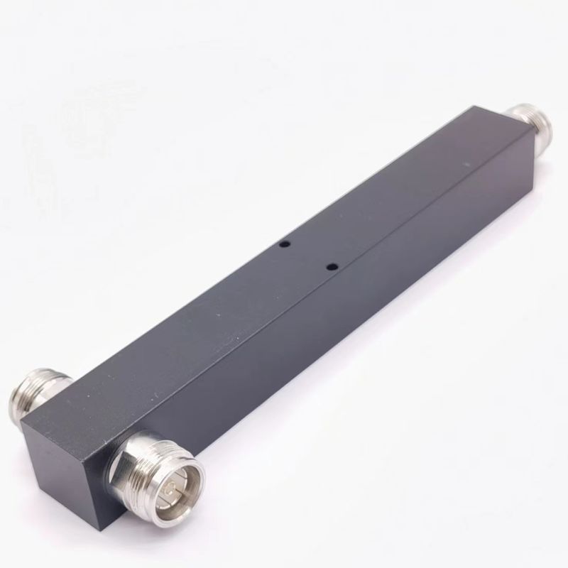 GFQ-0760-X7701 ウルトラワイドバンド 2/3/4 Way Low Pim 反応性高電源スプリッター 698-6000MHz 4.3-10 F
