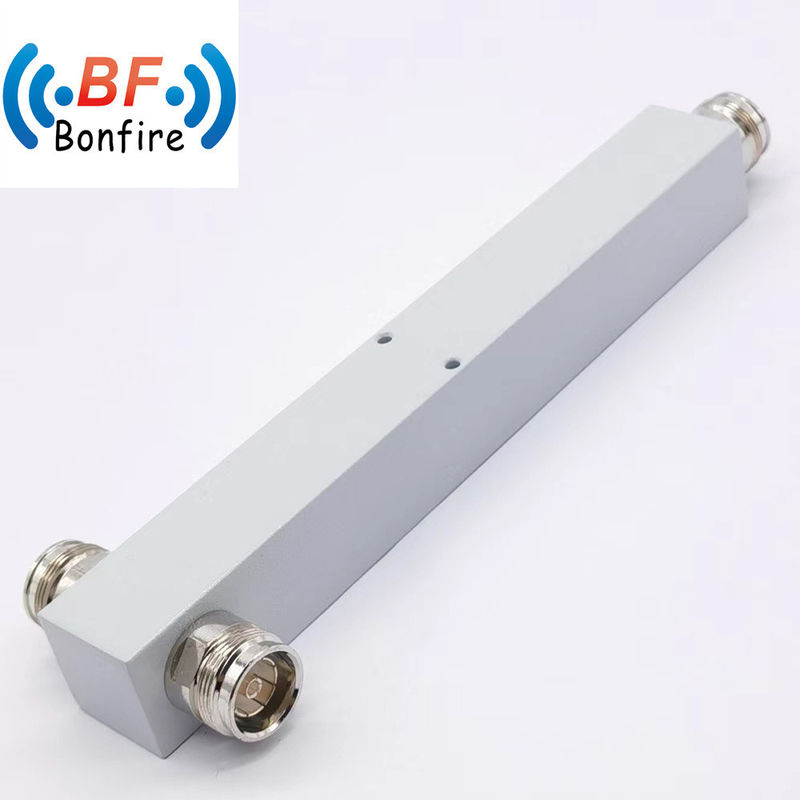 室内/室外 2 方向反応電源分割器 -160dbc IP65 350-3800MHz N 女性 グレー