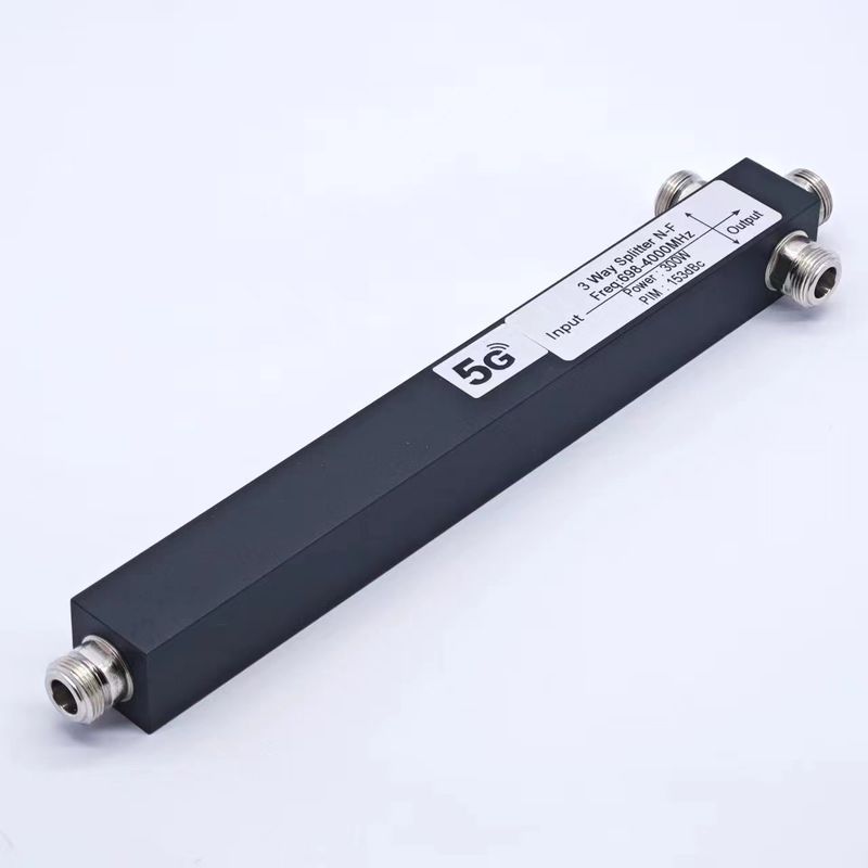 パーソナライズされた3方向空洞電源分割器 698-4200MHz N 女性 IP65 4.3-10 F/DIN-F/N-F