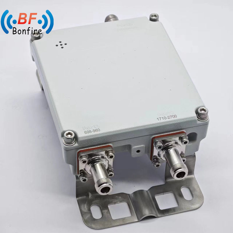 顧客サービス RF ディプレクサー 1710-1880 1920-2170 2300-2400 2500-2700MHz シングルユニット -160dbc