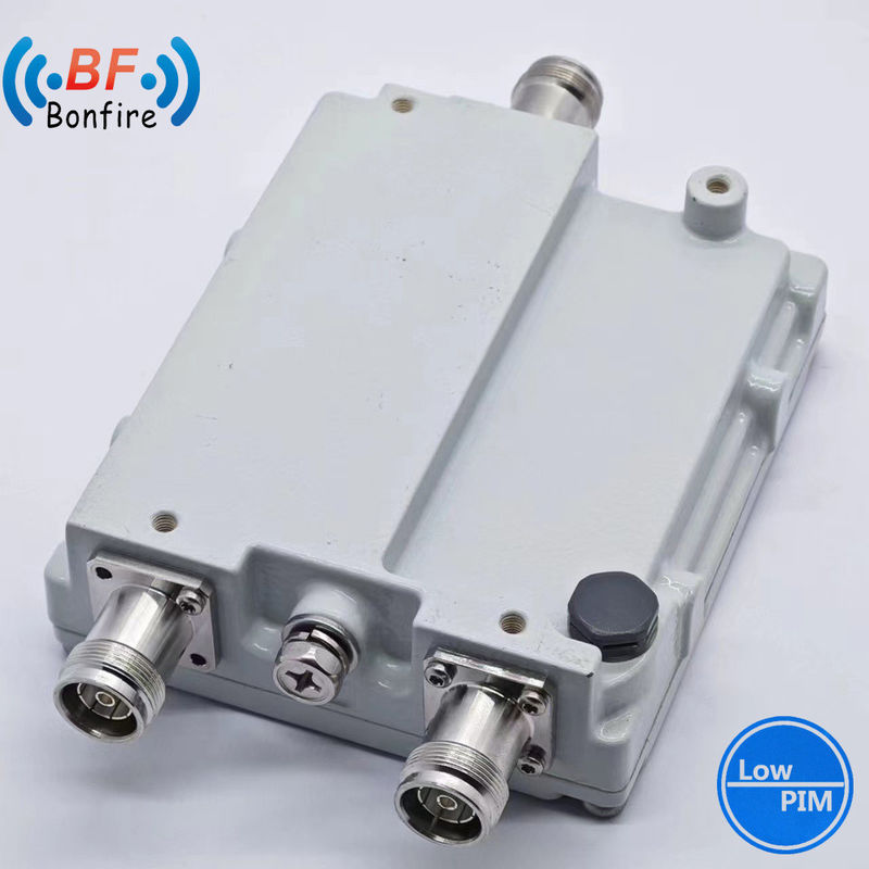 RFコンビナー 1710-1880 1920-2170 2300-2400 2500-2700m 低ピム -112dbc 300W トリプレクサー