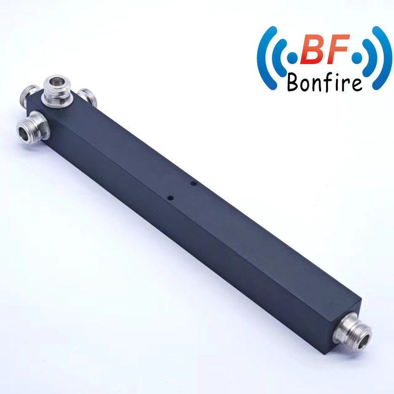 パッケージ 総重量 0.510kg 4 Way パワースプリッター SMA 女性型 617-4000MHz