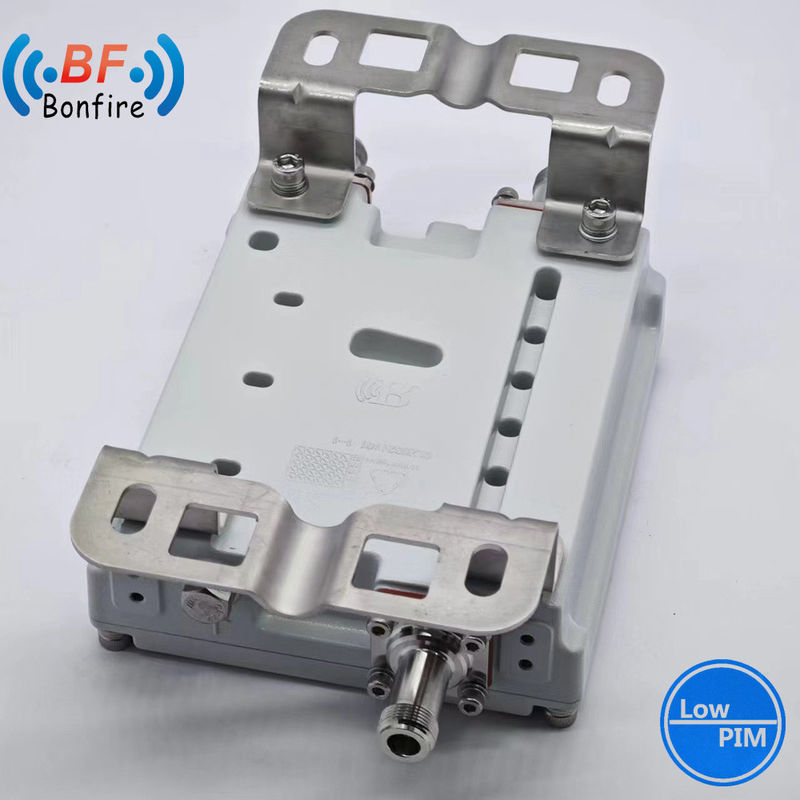 4.3-10f DIN-F IP67 低ピム-150dbc トリプレクサー RF デュプレクサー デュアルバンド コンビナー