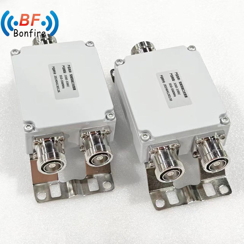 1710-1880 1920-2170 2300-2400 2500-2700MHz 低ピム -155dbc RF ペンタバンドコンビナーとDIN 女性