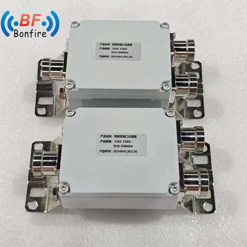 RF Attenuator 1710-1880 1920-2170 2300-2400 2500-2700MHz DIN 男性から女性接続器