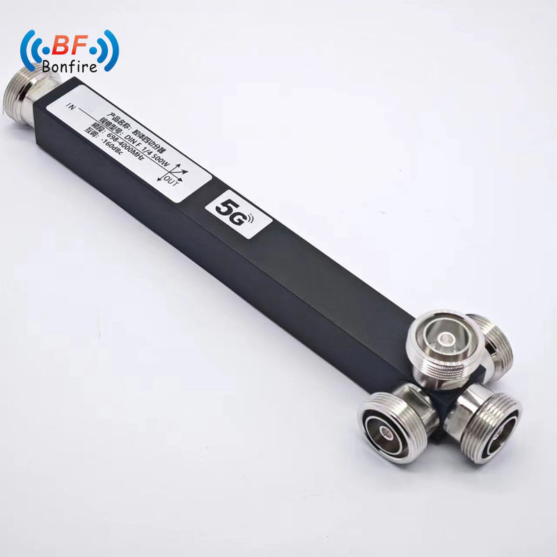GFQ-XXXXXX 5000-6000MHz ブロードバンド 4 方向 RF パワーディバイダー N 女性型インターフェース DIN-F