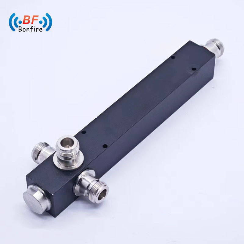 GFQ-XXXXXX 5000-6000MHz 50W 3 Way パワー スプリッター DIN/N/4.3-10-女性低ピム