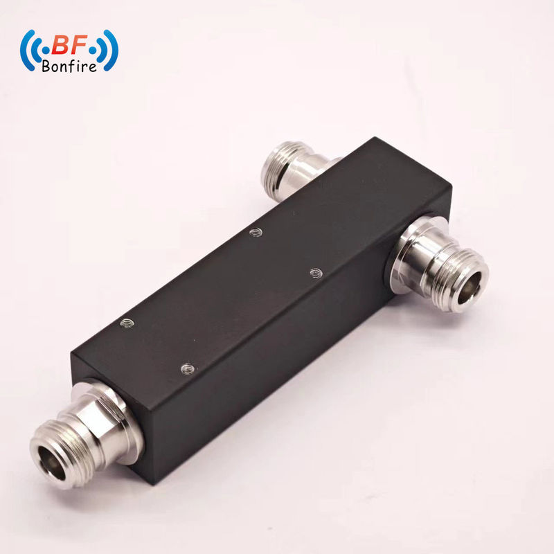 5000~6000MHz ブロードバンド 2 Way パワースプリッタ N 女性 RF周波数分割器 コンパクトサイズ