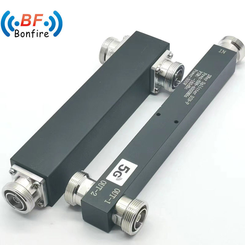 パーソナライズされた広く使用されている 2 Way N-Female Power Splitter for Public Safety VHF 698-3800MHz