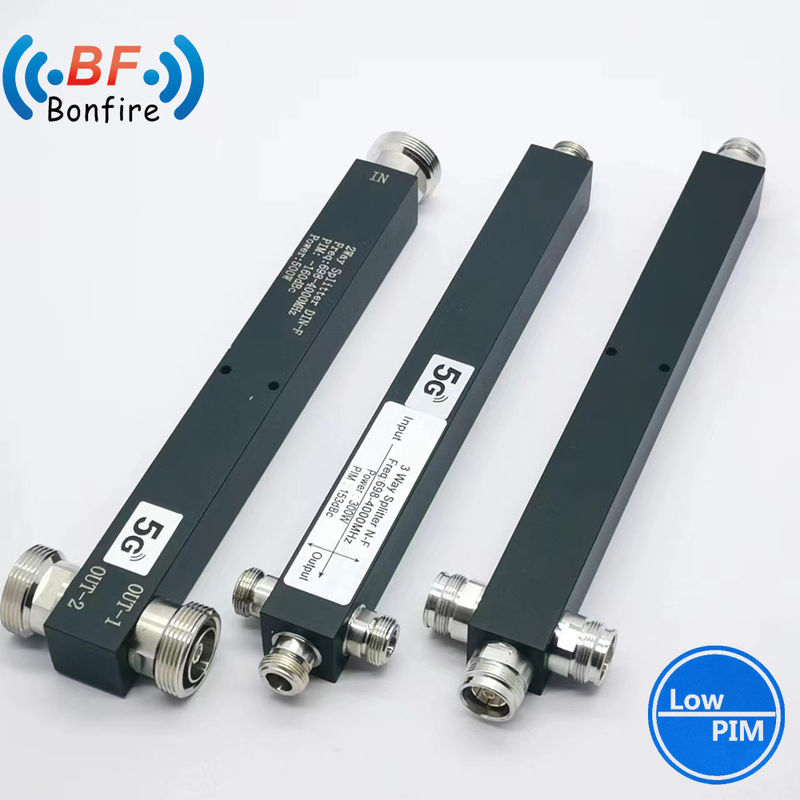 50W N 女性用電源分割器 電信システム用の4方向RF分割器 IP65 -153dbc