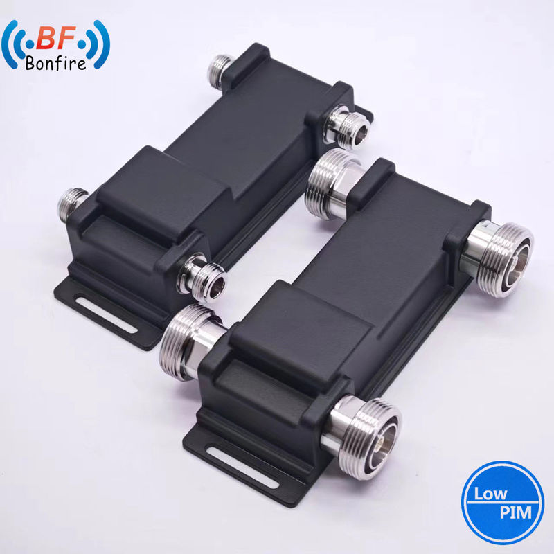 N-F/4.3-10-F/DIN-F コンビナー 380-3800MHz RF ブロードバンドハイブリッド カップラー 4 in 4 out 4.3-10 タイプ