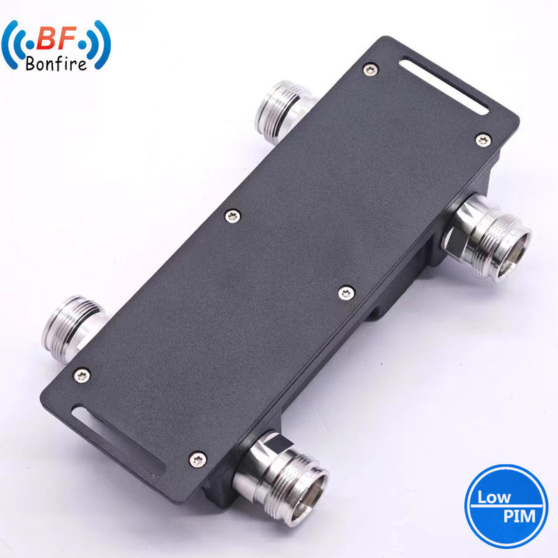 698-4000MHz ブロードバンド 4X4 ハイブリッド コンビナー 7/16DIN 女性 パッケージ 総重量 2,000kg