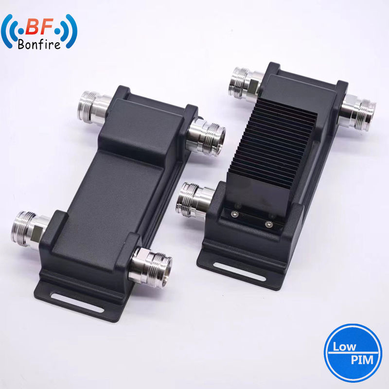 698-4000MHz 4.3-10 女性 ブロードバンド 3X3 ハイブリッド カップラー 低ピム ハイブリッド コンビナー
