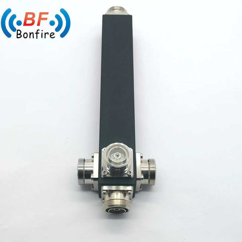 2 Way SMA-Female パワーディバイダー RF パワースプリッタ 350-3800MHz カスタマイズされたパッケージサイズ