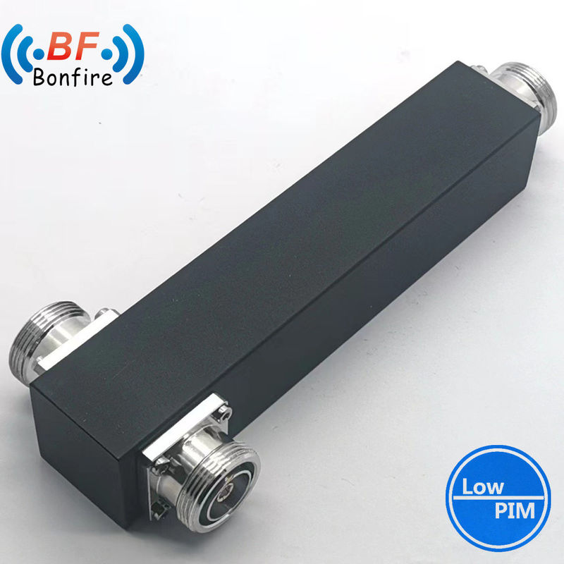 GFQ-XXXXXX 4 Way 反応電源分割器 698-3800MHz 室内・室外 IP65 300W 低ピム