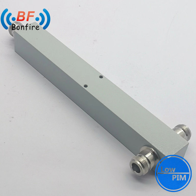 50W 4 Way Power Splitter for VHF UHF 698-3800MHz Ibs/Das プロジェクト配信能力