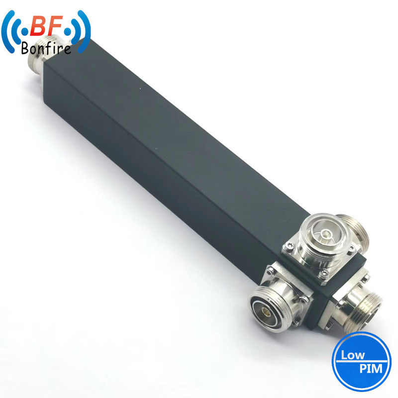 300W グレー 2 Way パワー スプリッタ N SMA 女性 電気通信 超幅帯スプリッタ 0.6-6GHz