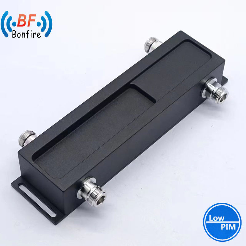 2 in 2 out Low Pim RF ハイブリッド コンビナー 698-4000MHz N 女性コネクタ 50W 入力電力
