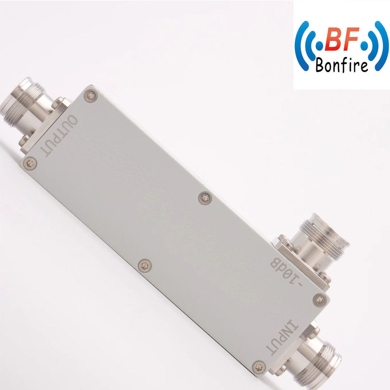 617-4000MHz 10dB 20dB 30dB 室内・室外 IP65 用のRF方向結合器 4.3-10F
