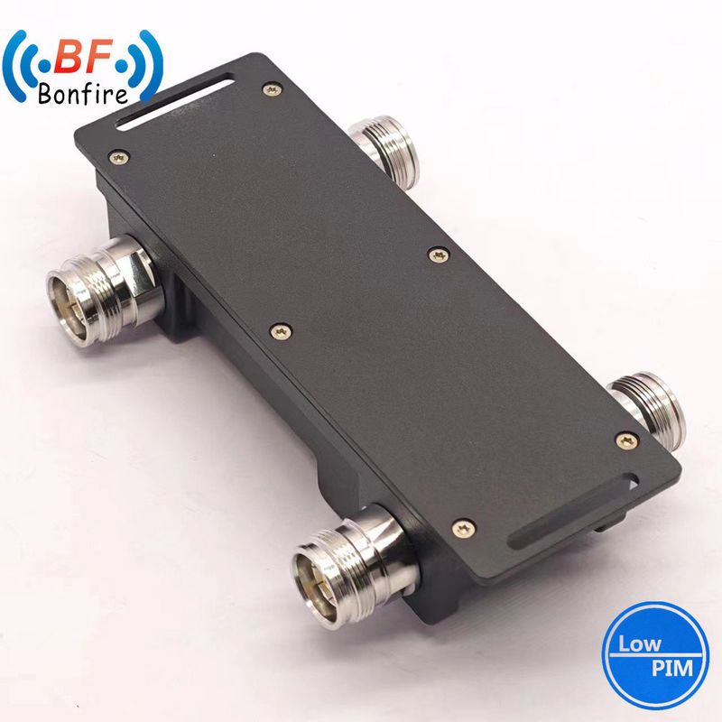 617-3800MHz N-女性 200W 2 in 2 out 3dB ハイブリッドカップラー コンビナー IBs DIN-F/4.3-10-F