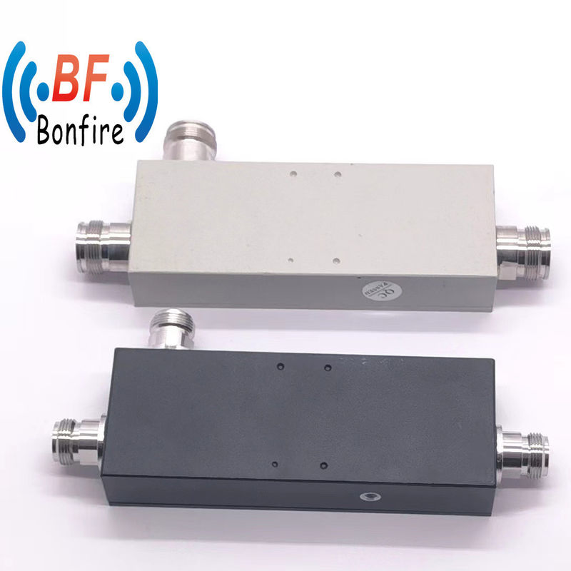 グレーIBs コンポーネント 20W 0.5GHz-20GHz 5 6 7 8 10 13 15 20 30 40 dB 方向性カップラー